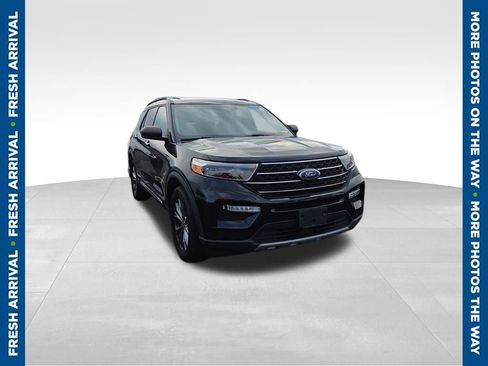 Used 2021 Ford Explorer XLT w/ Equipment Group 202A AWD/4WD image 1