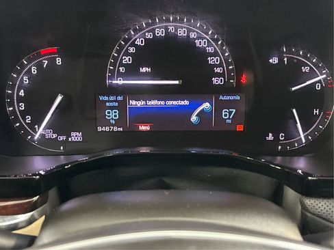 Used 2017 Cadillac XT5 Luxury FWD image 23