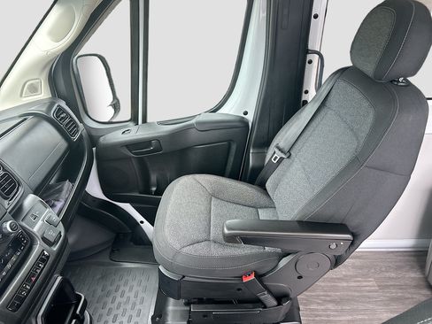Used 2023 RAM ProMaster 1500 w/ Driver Convenience Group FWD image 22