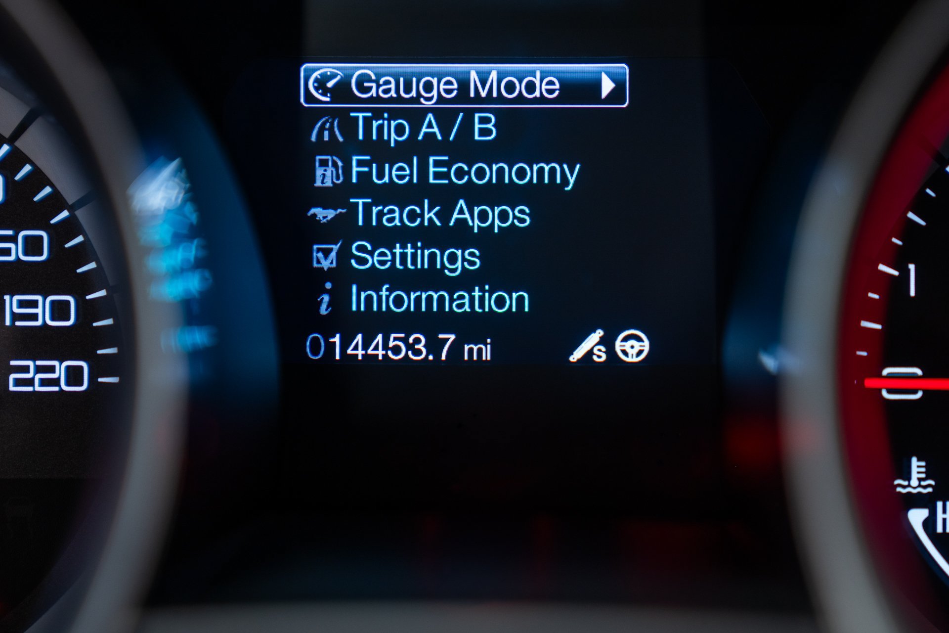 Used 2013 Ford Mustang Shelby GT500 RWD image 17