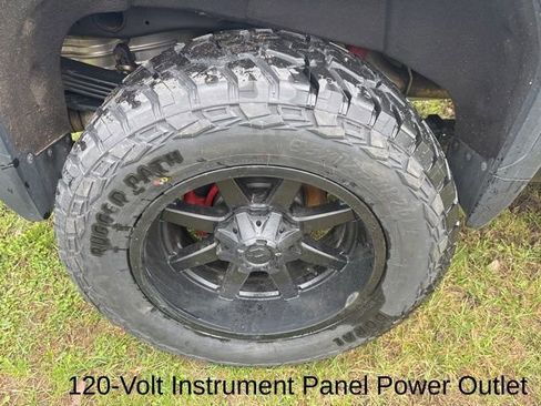 Used 2024 GMC Sierra 2500 AT4 w/ AT4 Preferred Package image 39