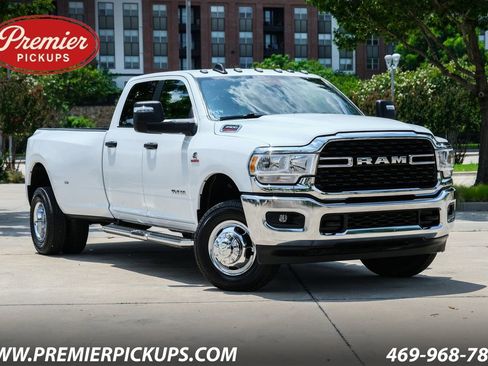 Used 2024 RAM 3500 Big Horn AWD/4WD image 2