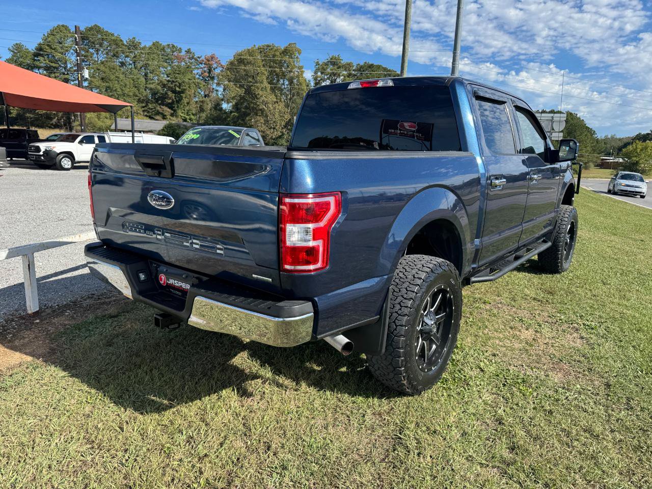 Used 2018 Ford F150 XLT AWD/4WD image 3