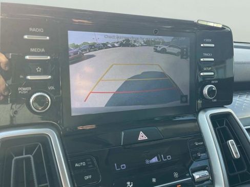 Certified 2021 Kia Sorento S w/ Panoramic Sunroof Package AWD/4WD image 35