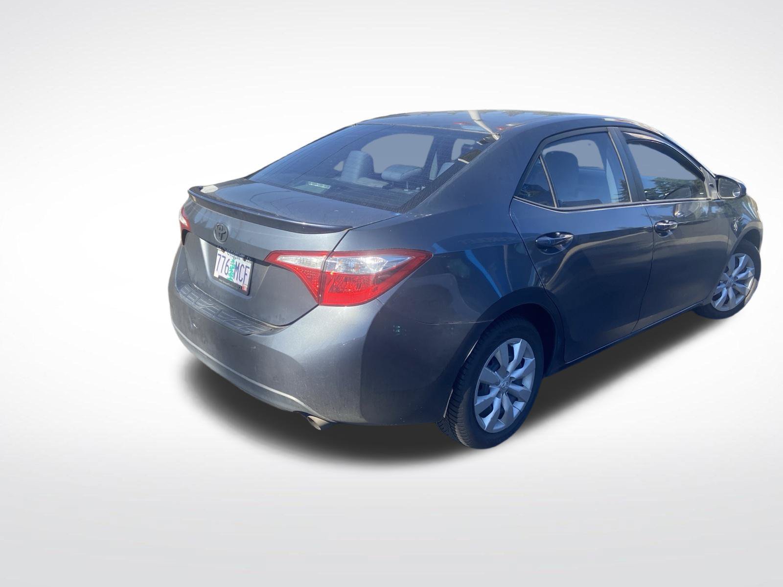 Used 2015 Toyota Corolla L FWD image 4