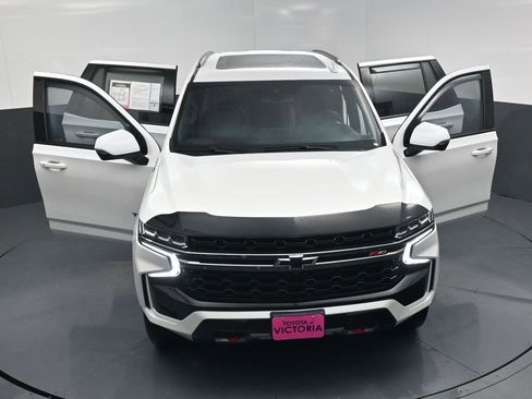 Used 2022 Chevrolet Tahoe Z71 w/ Z71 Off-Road Package AWD/4WD image 25