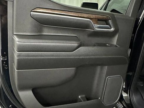 Used 2023 GMC Sierra 1500 Elevation w/ Elevation Premium Package AWD/4WD image 27