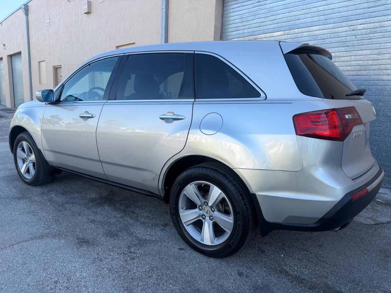 Used 2011 Acura MDX AWD/4WD image 4