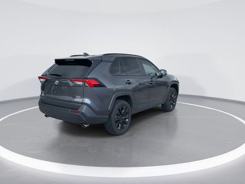 Used 2023 Toyota RAV4 XLE Premium AWD/4WD image 7