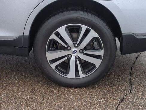 Used 2019 Subaru Outback 2.5i Limited image 13