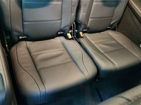 Used 2024 Mercedes-Benz GLS 450 4MATIC image 29