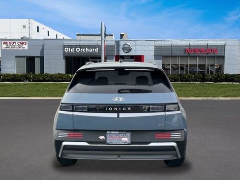 Used 2025 Hyundai Ioniq 5 SEL image 5
