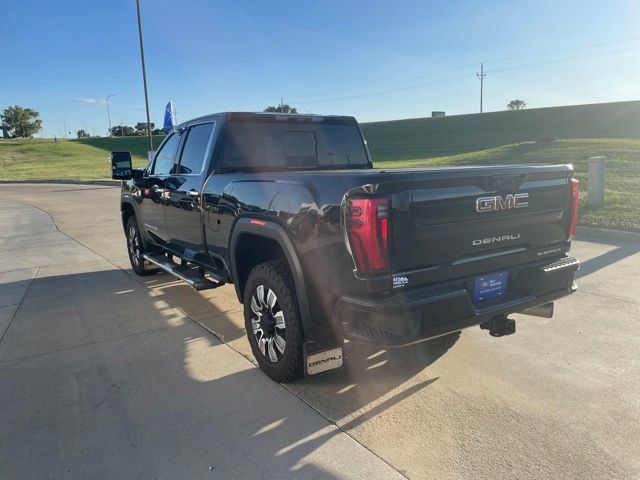 Used 2024 GMC Sierra 2500 Denali w/ Denali Reserve Package AWD/4WD image 6