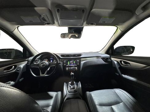 Used 2020 Nissan Rogue Sport SL image 13