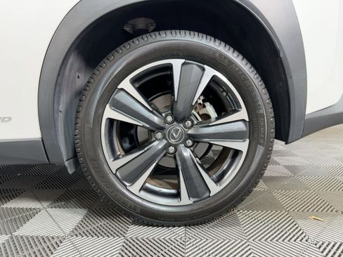 Used 2021 Lexus UX 250h w/ Premium Package image 12