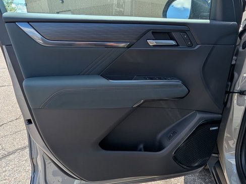 New 2026 GMC Acadia AT4 AWD/4WD image 39