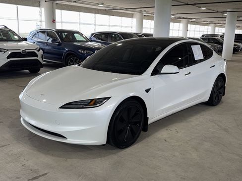 Used 2024 Tesla Model 3 Long Range AWD/4WD image 4