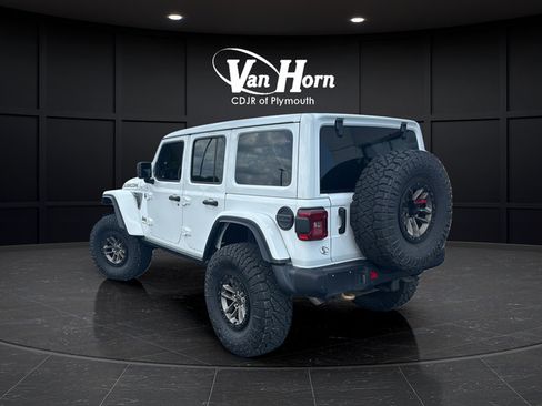 Used 2024 Jeep Wrangler Unlimited Rubicon 392 AWD/4WD image 5