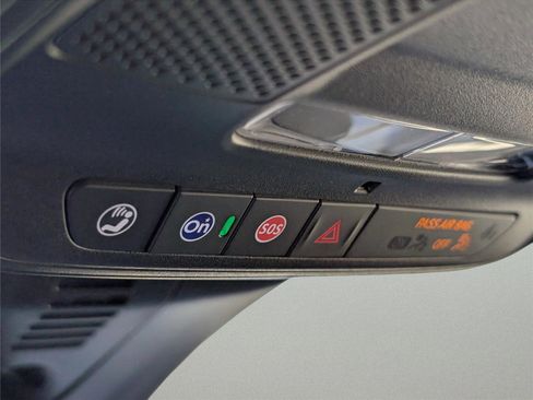 New 2026 Chevrolet Traverse LT w/ Driver Confidence Package image 27