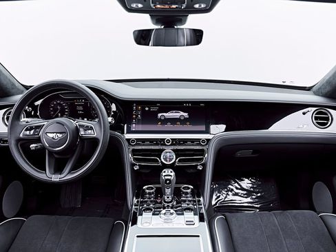 Used 2023 Bentley Flying Spur S V8 AWD/4WD image 59