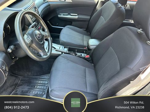 Used 2012 Subaru Forester 2.5X Premium w/ All-Weather Pkg AWD/4WD image 8