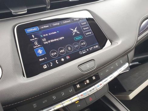 Certified 2023 Cadillac XT4 Luxury image 29