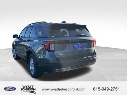 New 2026 Ford Explorer Active w/ Active Comfort Package image 5