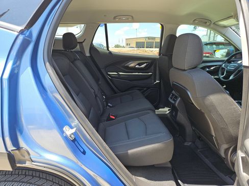 Certified 2024 GMC Terrain SLE w/ Driver Convenience Package FWD image 25