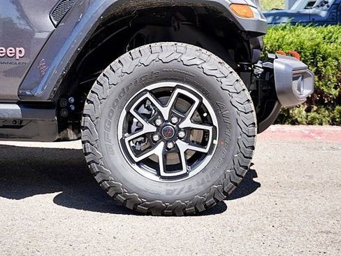 New 2026 Jeep Wrangler Unlimited Rubicon AWD/4WD image 8