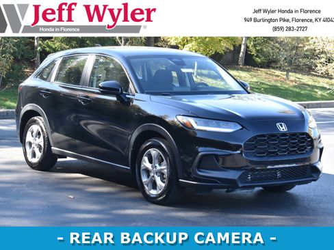 Certified 2024 Honda HR-V LX image 1