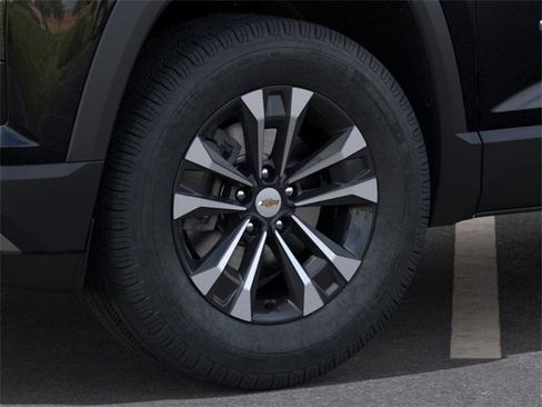 New 2026 Chevrolet Equinox LT image 9