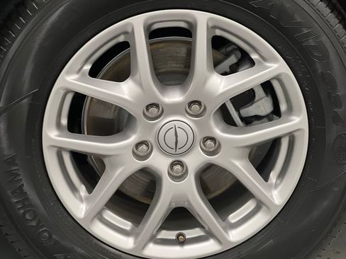 Used 2025 Chrysler Pacifica Select FWD image 72