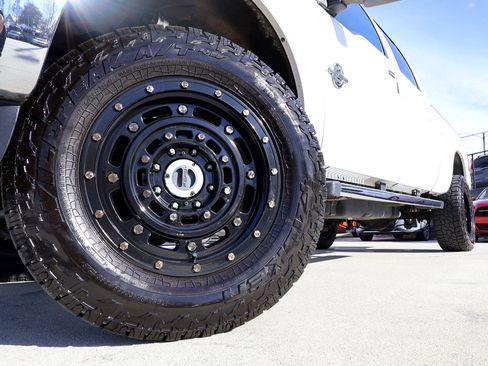 Used 2016 Ford F250 Lariat w/ Lariat Ultimate Package image 24