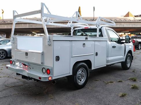 New 2026 Ford F250 XL w/ XL Chrome Package image 6