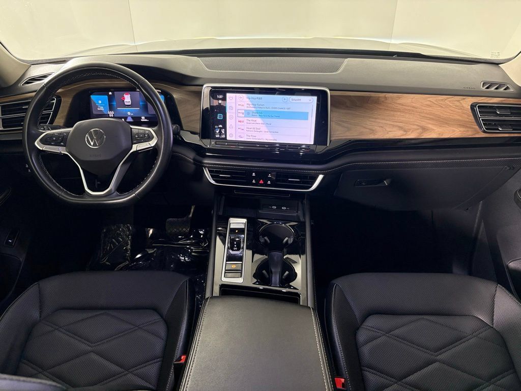 Used 2024 Volkswagen Atlas SE FWD image 39