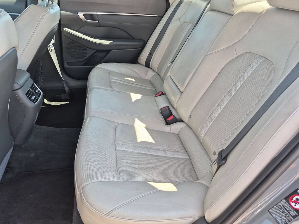 Used 2020 Hyundai Sonata Limited w/ Cargo Package FWD image 27