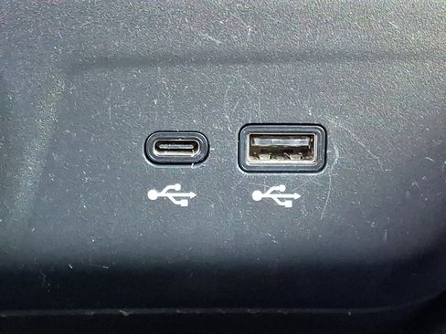 Used 2025 Chevrolet TrailBlazer LT image 25