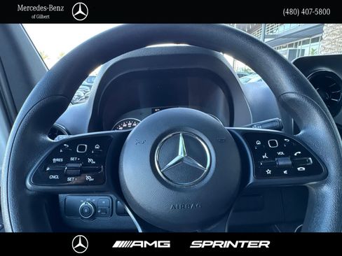 Used 2024 Mercedes-Benz Sprinter 2500 w/ Acoustic Package image 29