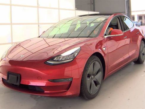 Used 2020 Tesla Model 3 Long Range AWD/4WD image 3