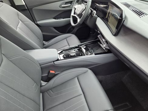 New 2026 Audi Q3 quattro 2.0T AWD/4WD image 18