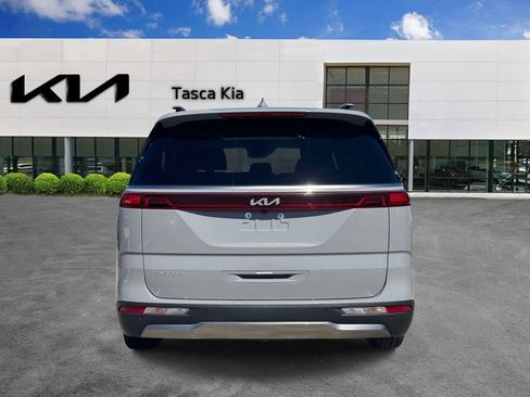 Used 2023 Kia Carnival SX Prestige FWD image 5