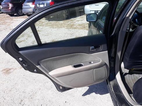 Used 2010 Ford Fusion Hybrid FWD image 26