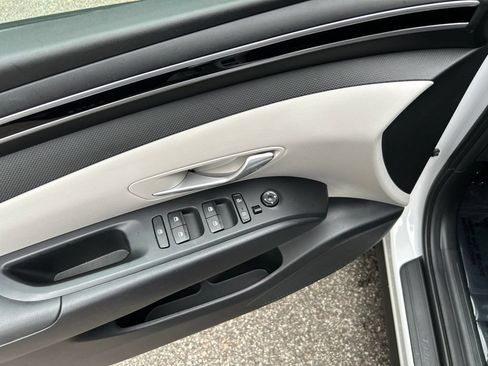 Used 2024 Hyundai Tucson SEL FWD image 15