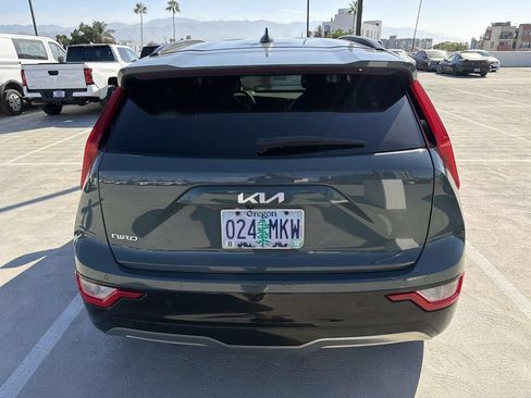 Used 2023 Kia Niro Wind w/ Wind Preserve Package FWD image 21
