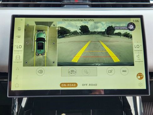 New 2026 Land Rover Range Rover Sport SE image 13