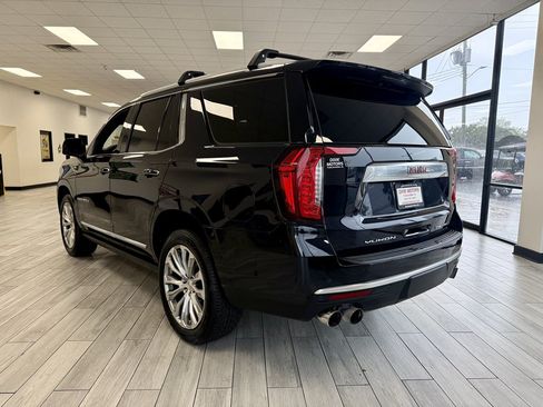 Used 2022 GMC Yukon Denali RWD image 7