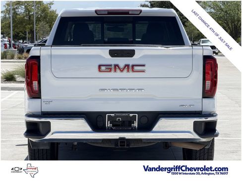 Used 2021 GMC Sierra 1500 SLT RWD image 5