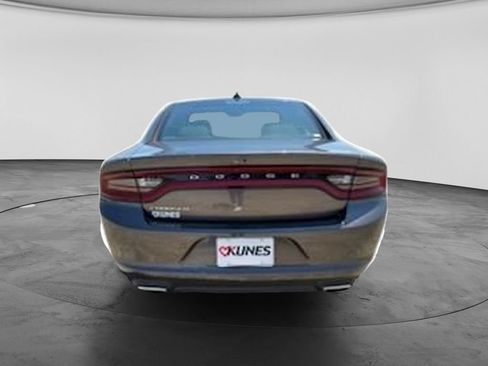 Used 2023 Dodge Charger SXT RWD image 9