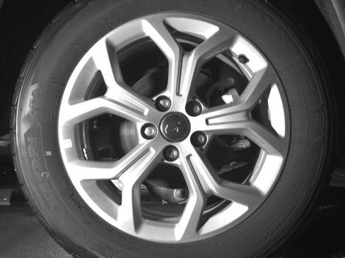 Used 2025 Jeep Compass Latitude image 15