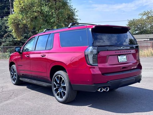 New 2025 Chevrolet Suburban RST w/ Comfort Package image 9